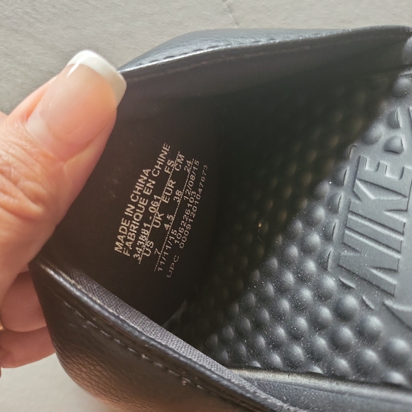 Nike slides - Picture 4 of 4